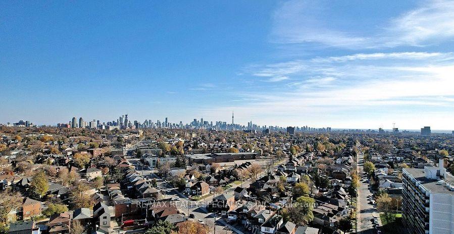 Photo 17 of 739 Vaughan Road, Toronto, Oakwood Village — HOMEH