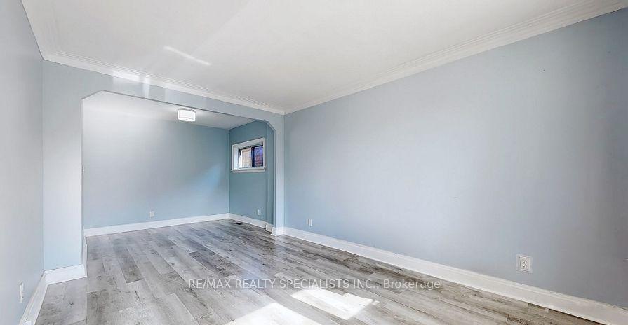Photo 6 of 739 Vaughan Road, Toronto, Oakwood Village — HOMEH