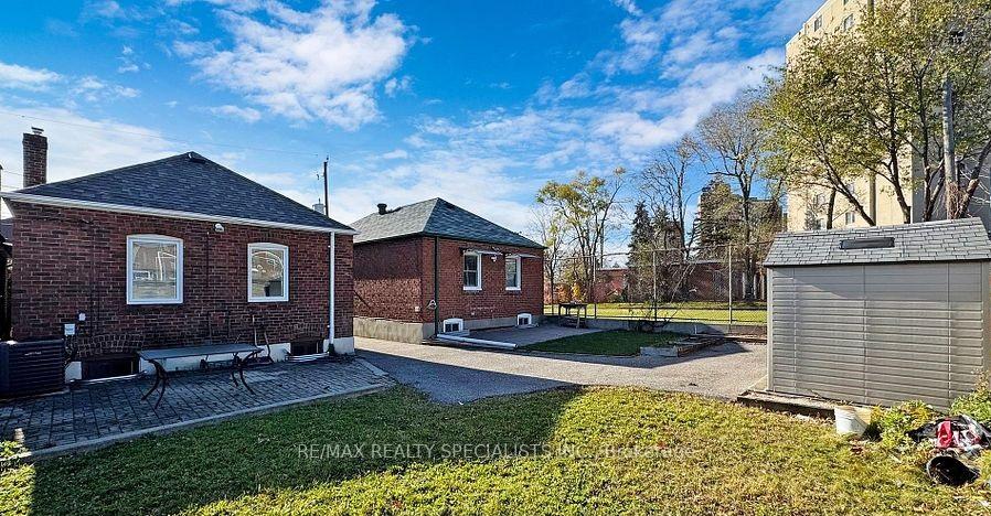 Photo 13 of 739 Vaughan Road, Toronto, Oakwood Village — HOMEH