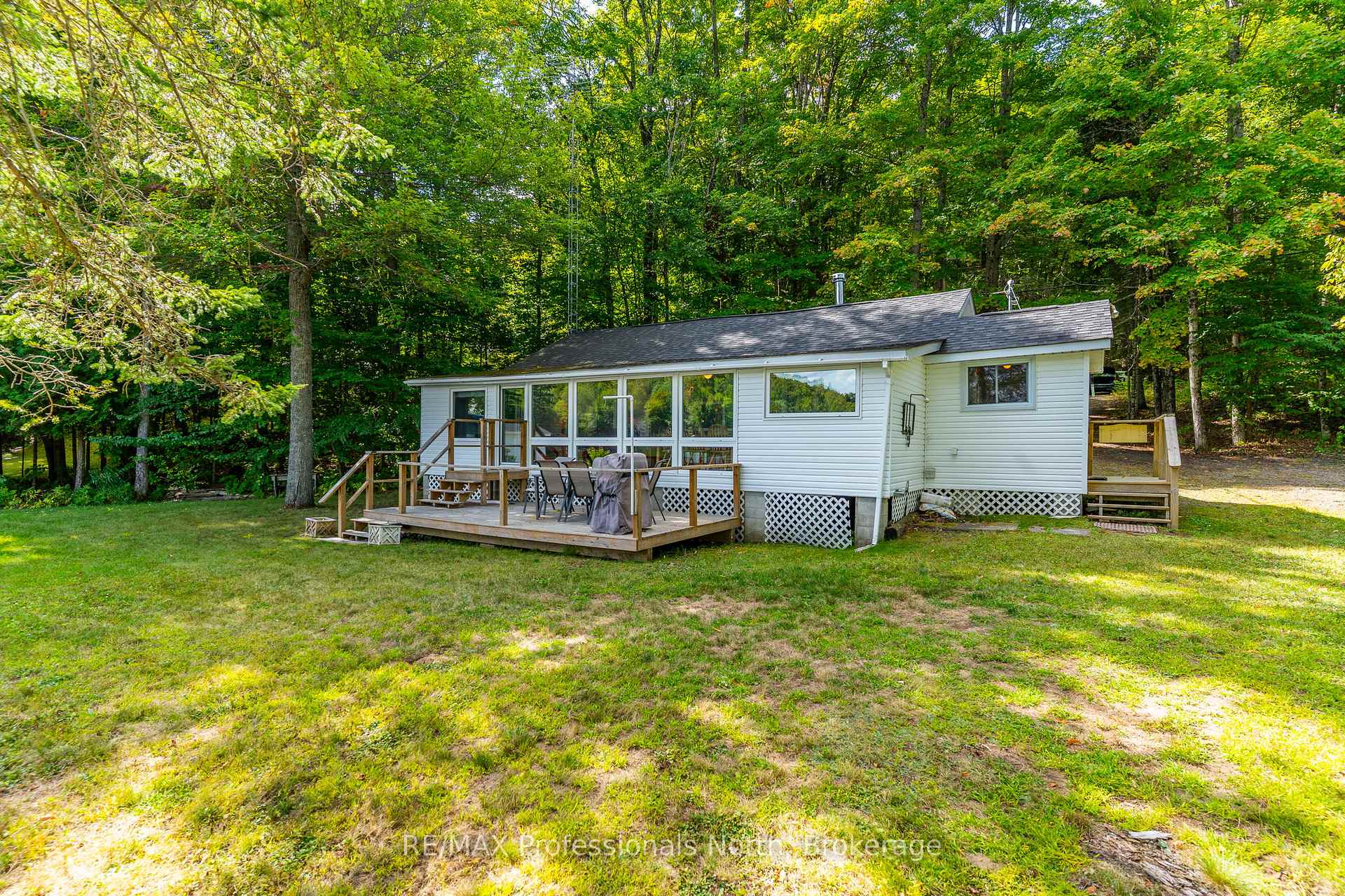 Front of 1083 Elsie Bay Drive