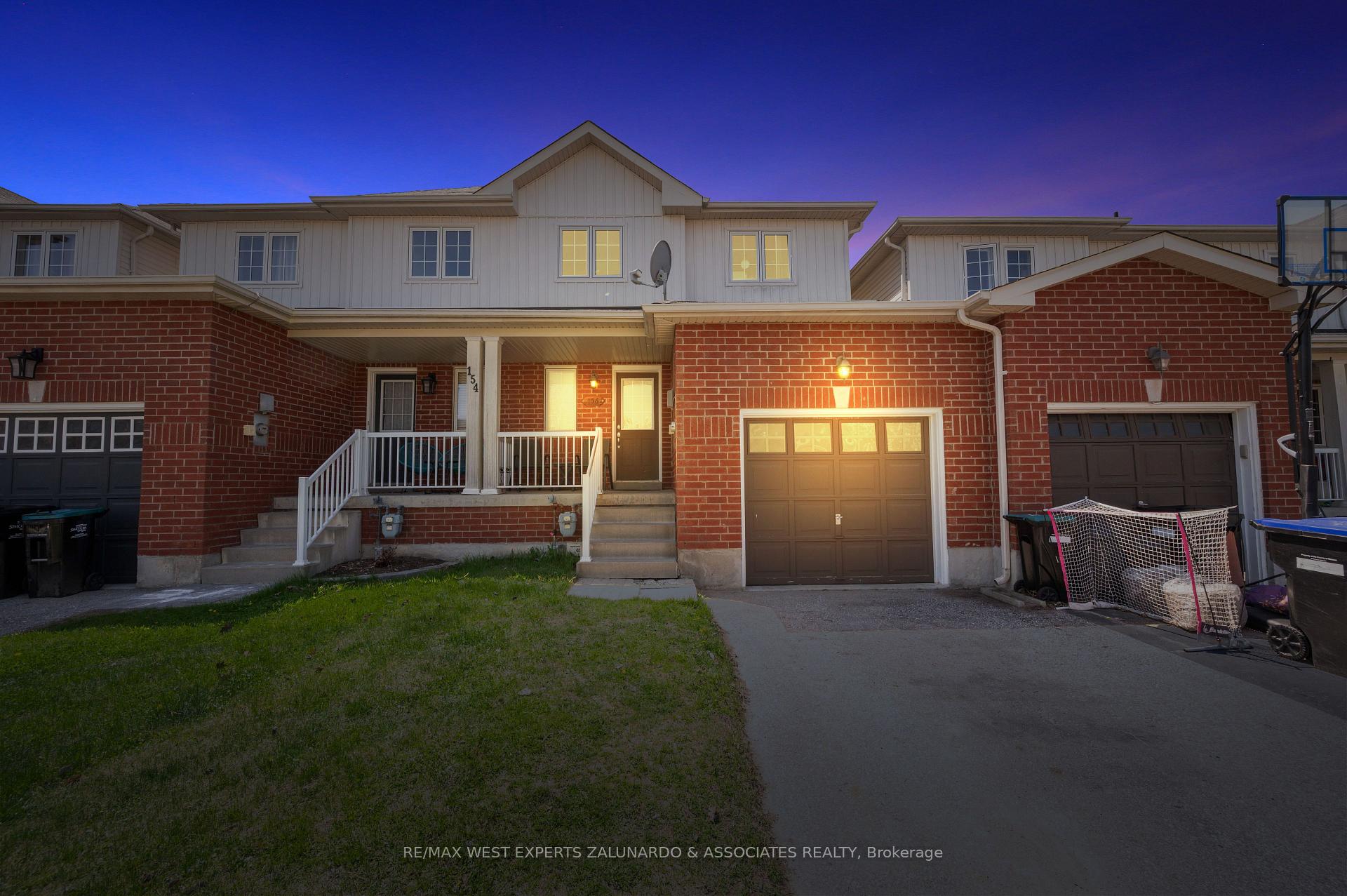 Front of 156 Stonemount Crescent