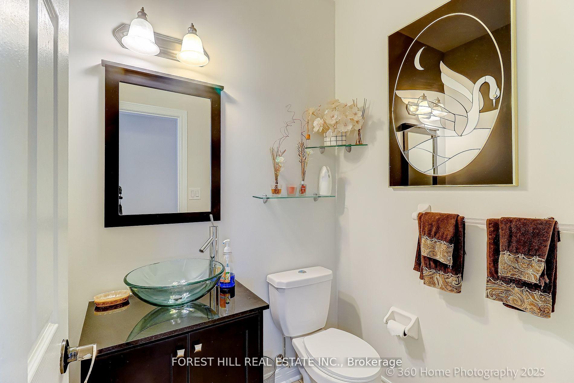 Photo 3 of 256 Peter Rupert Avenue, Vaughan, Maple — HOMEH