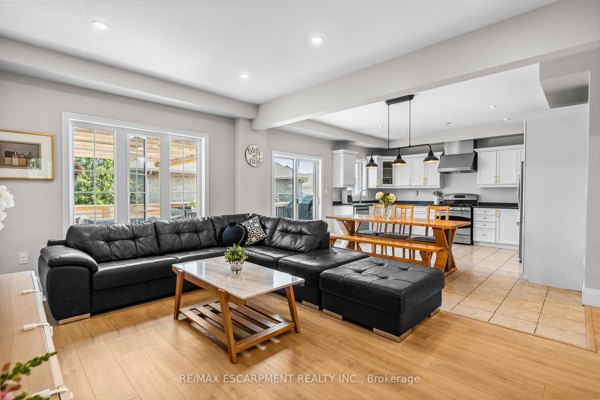 Photo 27 of 4 Bankfield Crescent, Hamilton, Stoney Creek — HOMEH