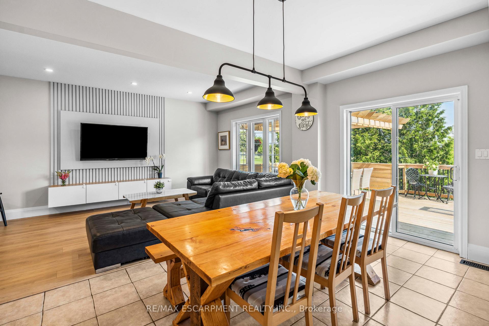 Photo 18 of 4 Bankfield Crescent, Hamilton, Stoney Creek — HOMEH