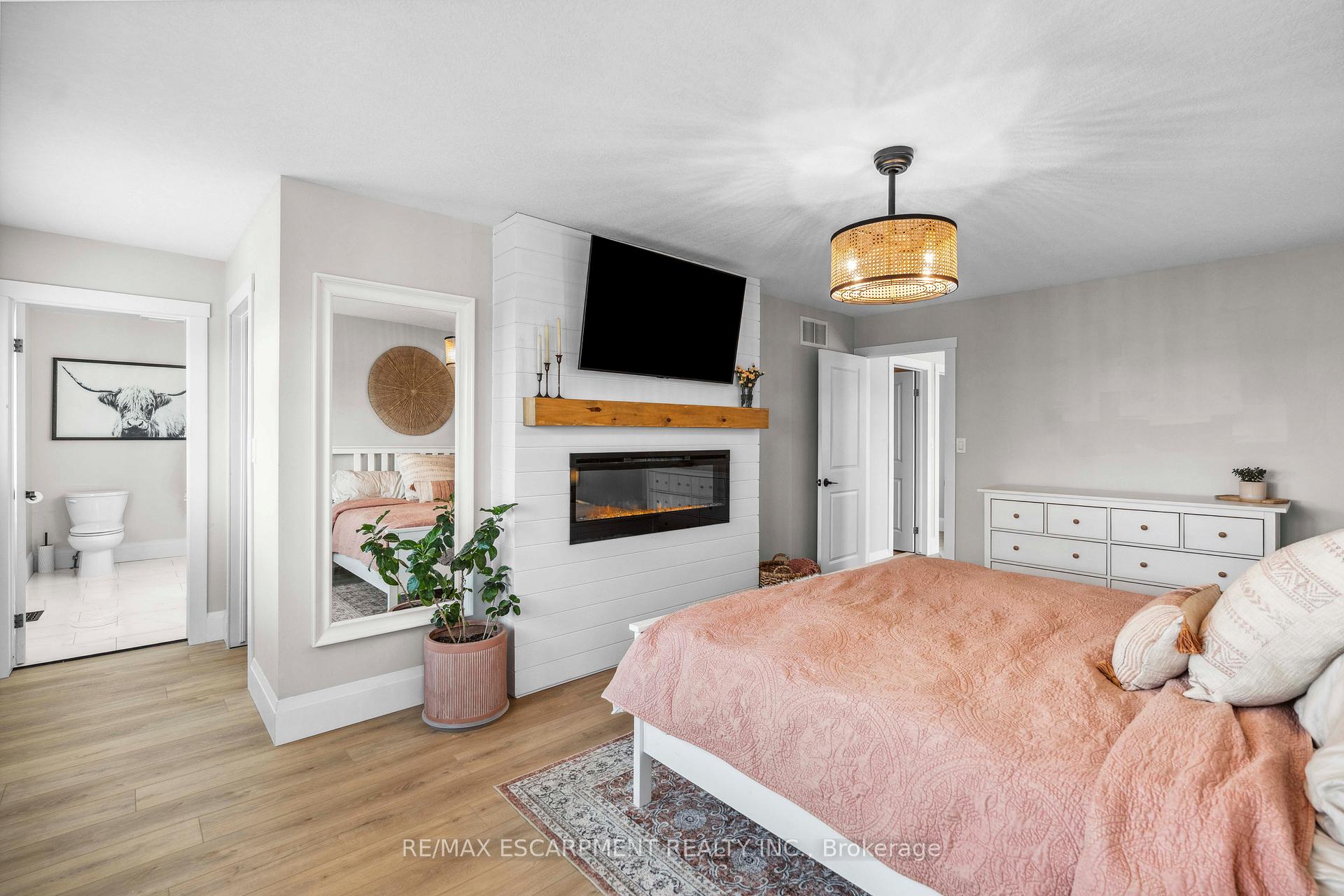 Photo 31 of 4 Bankfield Crescent, Hamilton, Stoney Creek — HOMEH