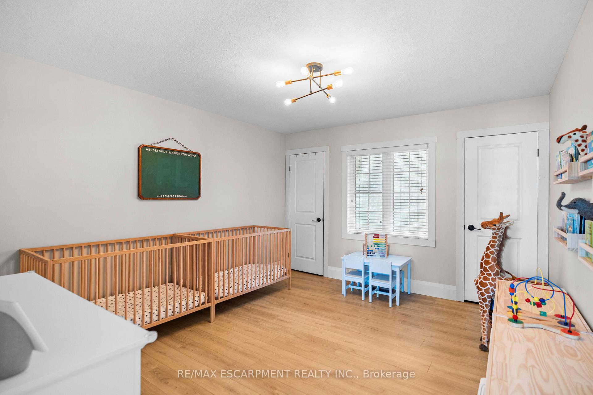 Photo 36 of 4 Bankfield Crescent, Hamilton, Stoney Creek — HOMEH
