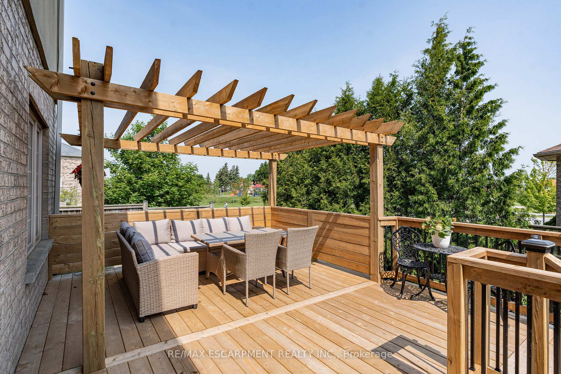 Photo 38 of 4 Bankfield Crescent, Hamilton, Stoney Creek — HOMEH