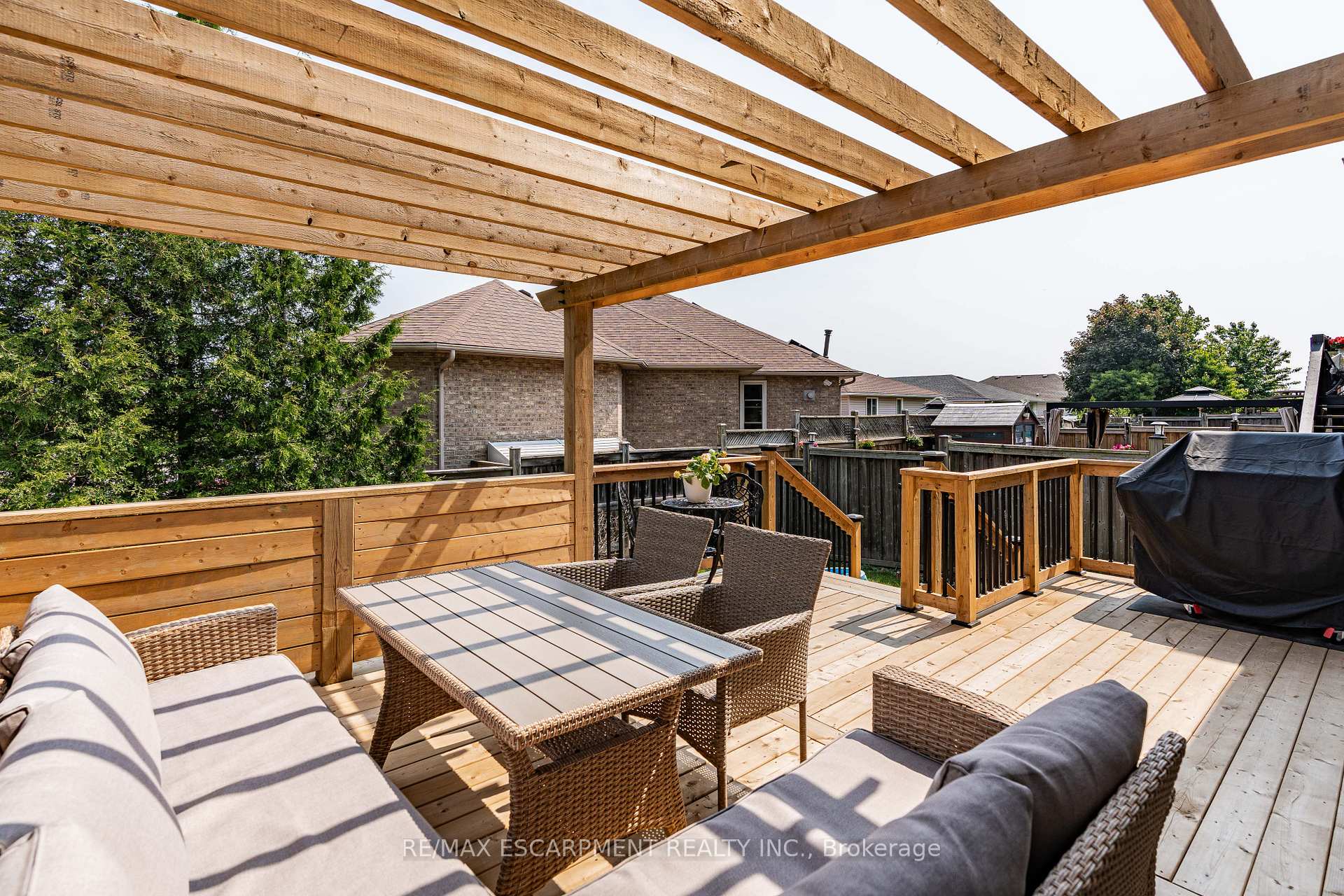 Photo 37 of 4 Bankfield Crescent, Hamilton, Stoney Creek — HOMEH