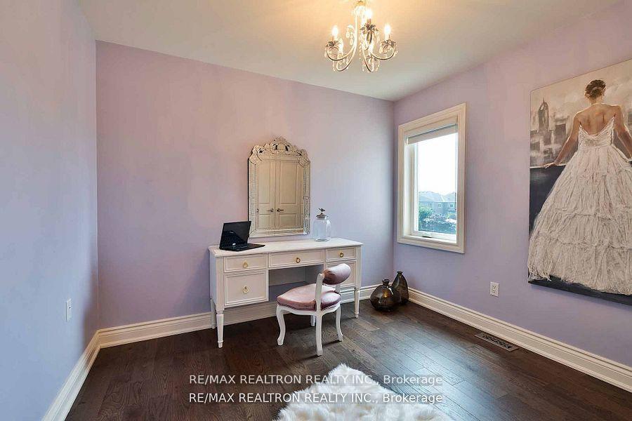 Photo 28 of 121 Broomlands Drive, Vaughan, Maple — HOMEH