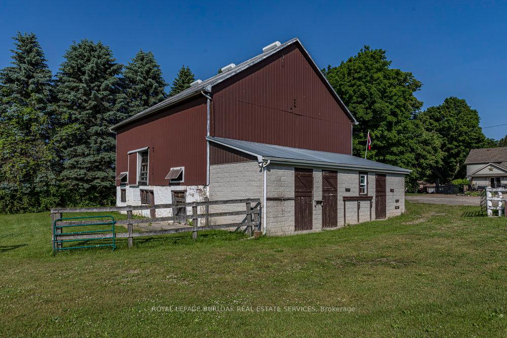 Photo 17 of 516 Concession 7 Road E, Hamilton, Rural Flamborough — HOMEH