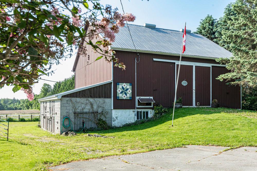 Photo 12 of 516 Concession 7 Road E, Hamilton, Rural Flamborough — HOMEH
