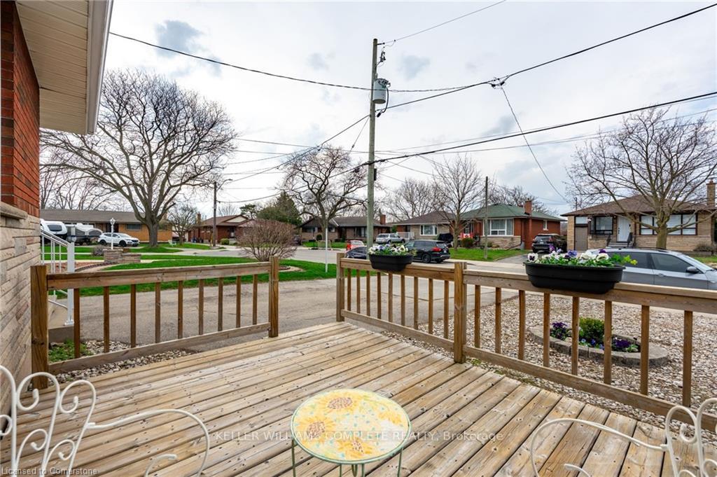 Photo 6 of 15 Nelligan Place, Hamilton, Rosedale — HOMEH