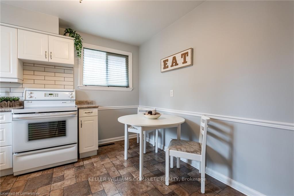 Photo 13 of 15 Nelligan Place, Hamilton, Rosedale — HOMEH