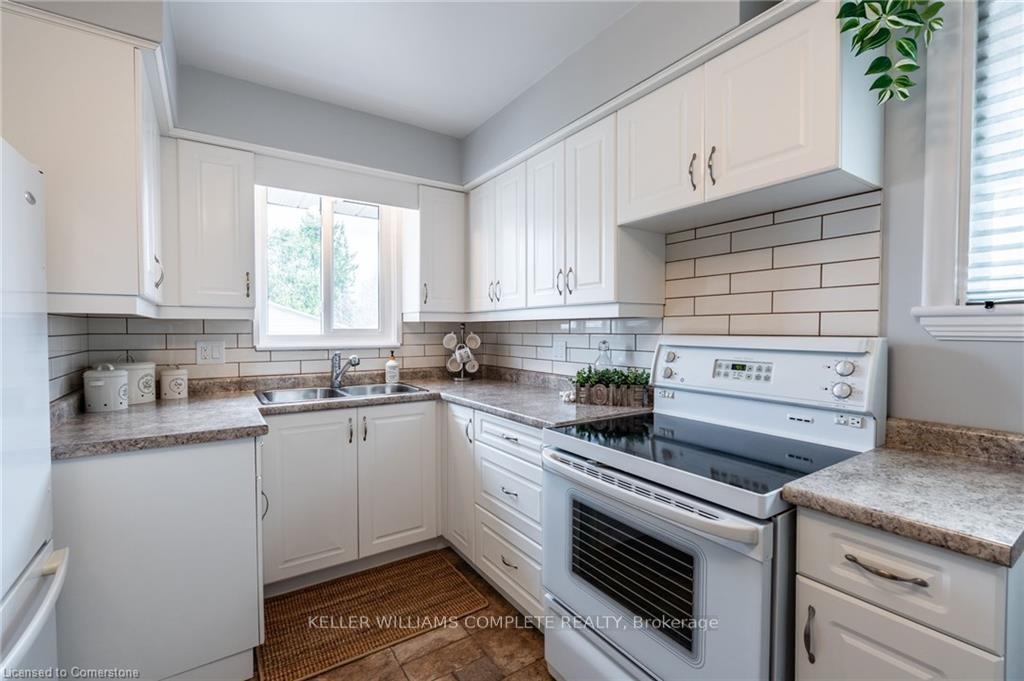 Photo 10 of 15 Nelligan Place, Hamilton, Rosedale — HOMEH