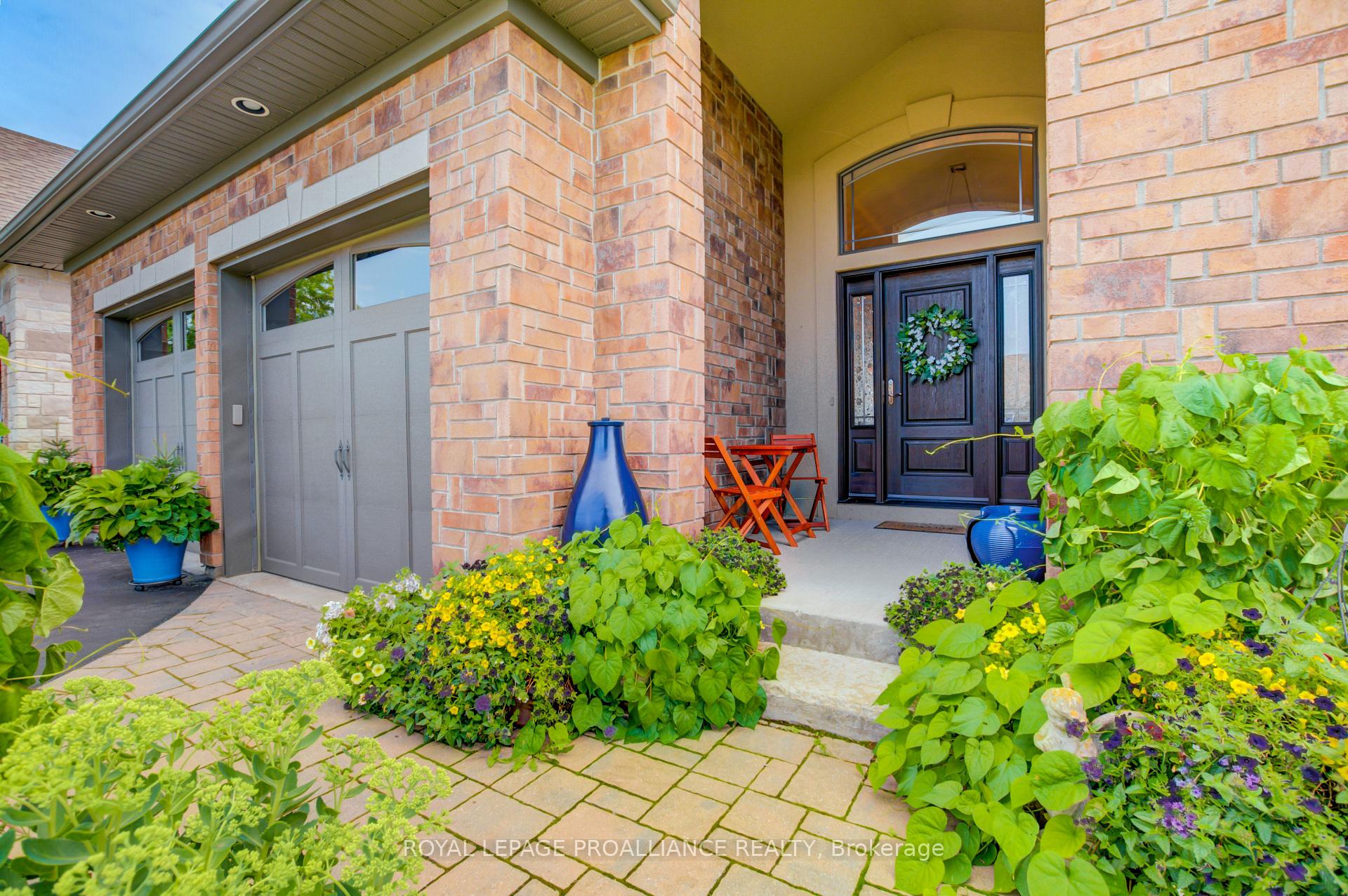 Photo 2 of 9 Castle Ridge, Brighton — HOMEH