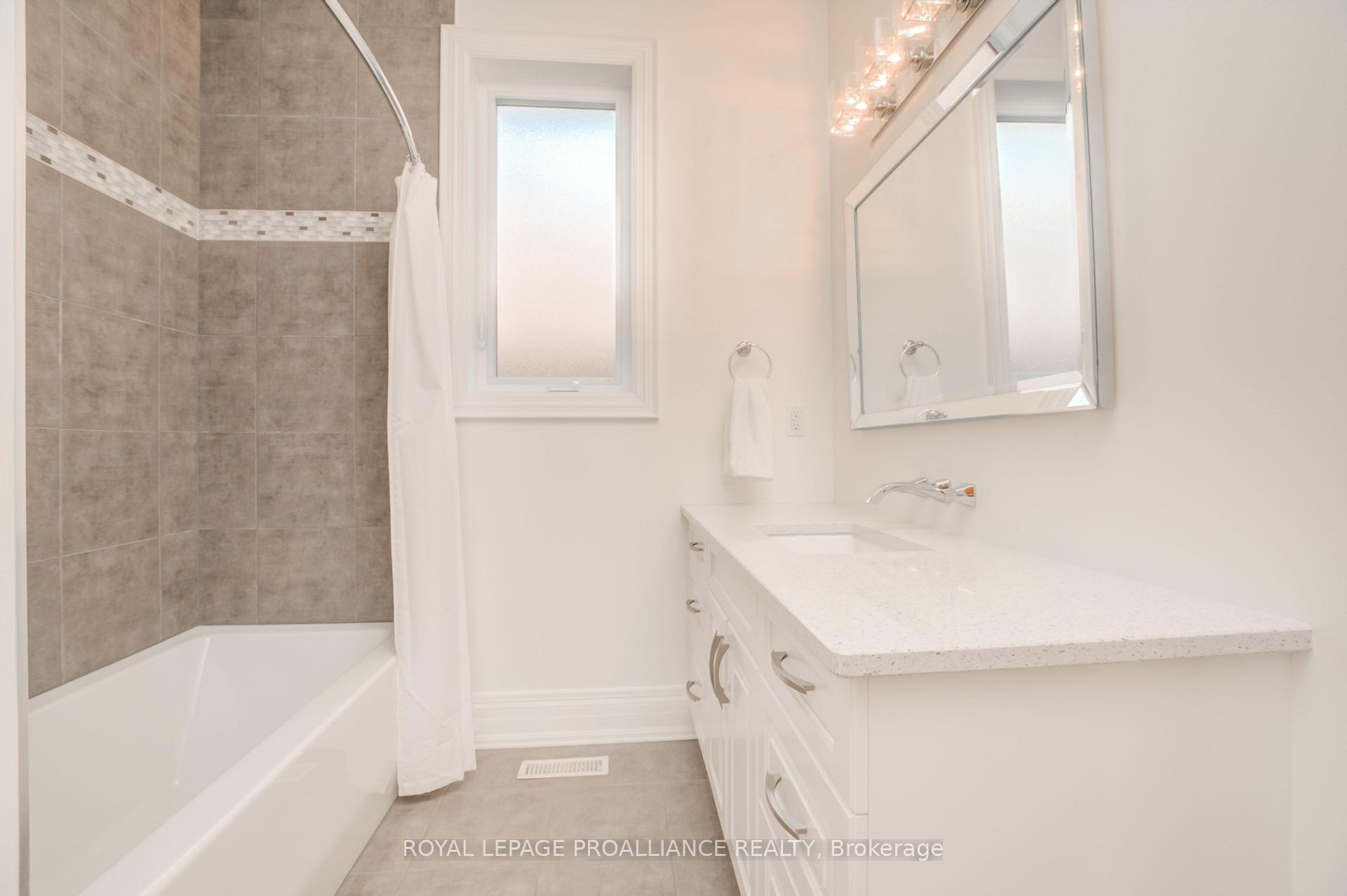 Photo 10 of 9 Castle Ridge, Brighton — HOMEH