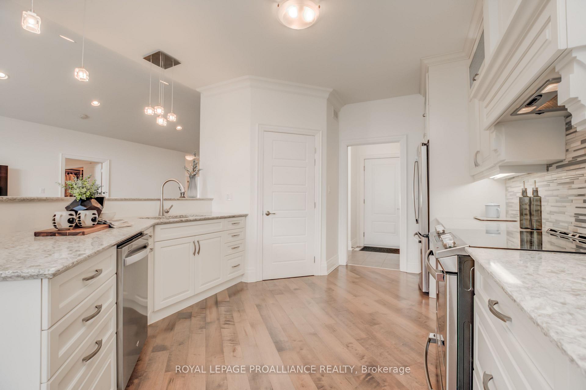 Photo 11 of 9 Castle Ridge, Brighton — HOMEH