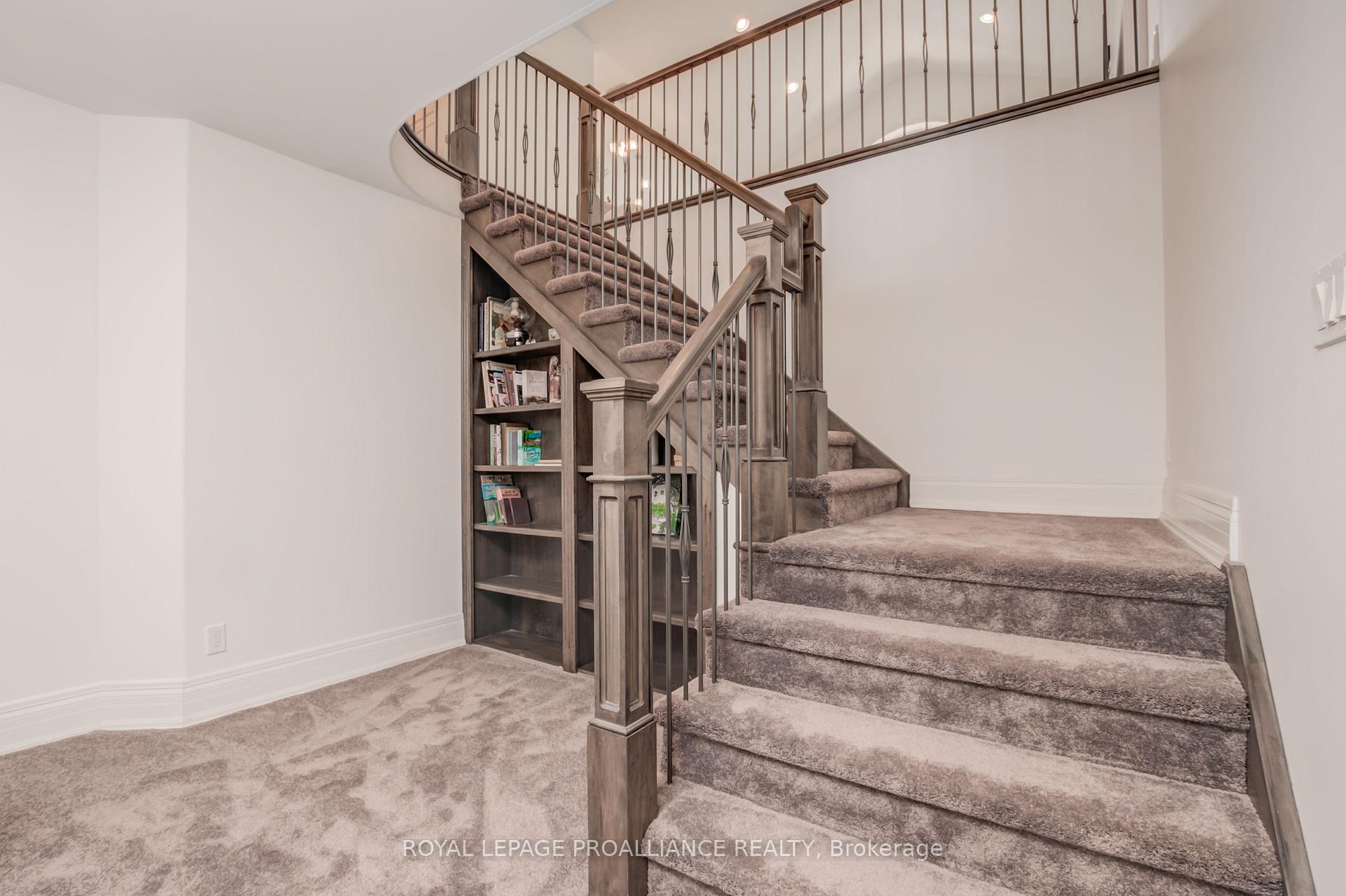 Photo 21 of 9 Castle Ridge, Brighton — HOMEH
