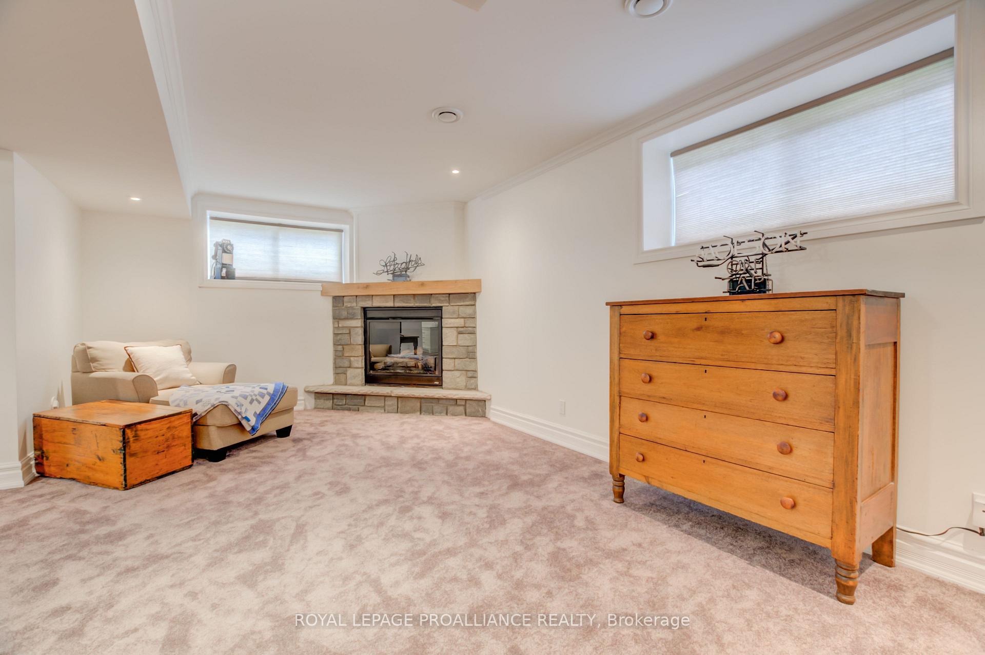 Photo 24 of 9 Castle Ridge, Brighton — HOMEH