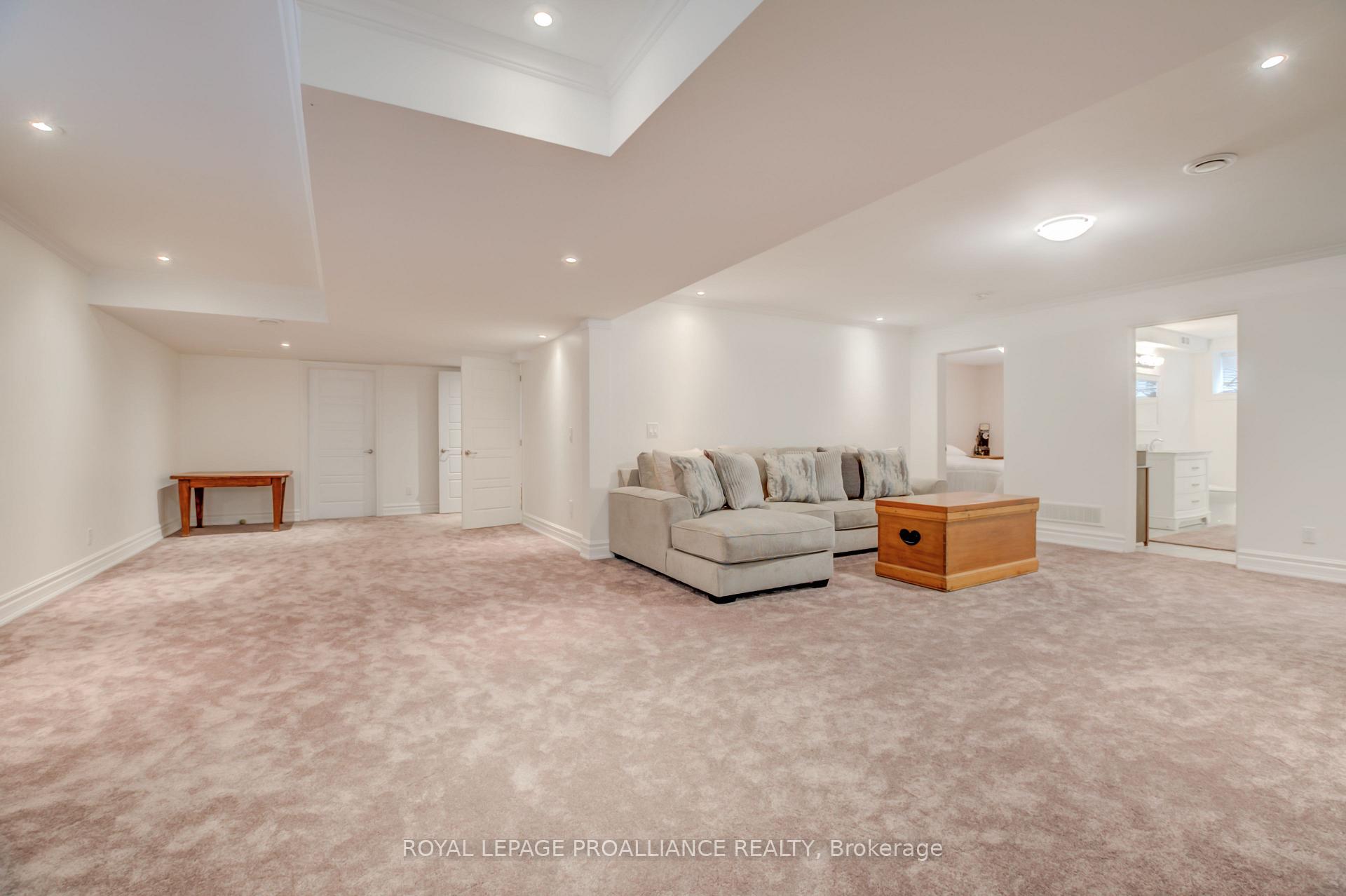 Photo 26 of 9 Castle Ridge, Brighton — HOMEH