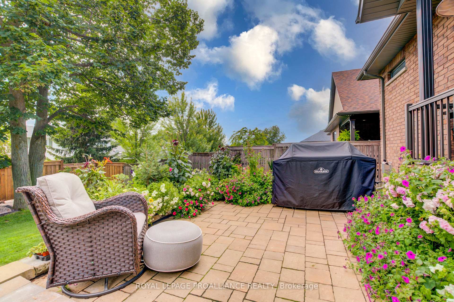 Photo 40 of 9 Castle Ridge, Brighton — HOMEH