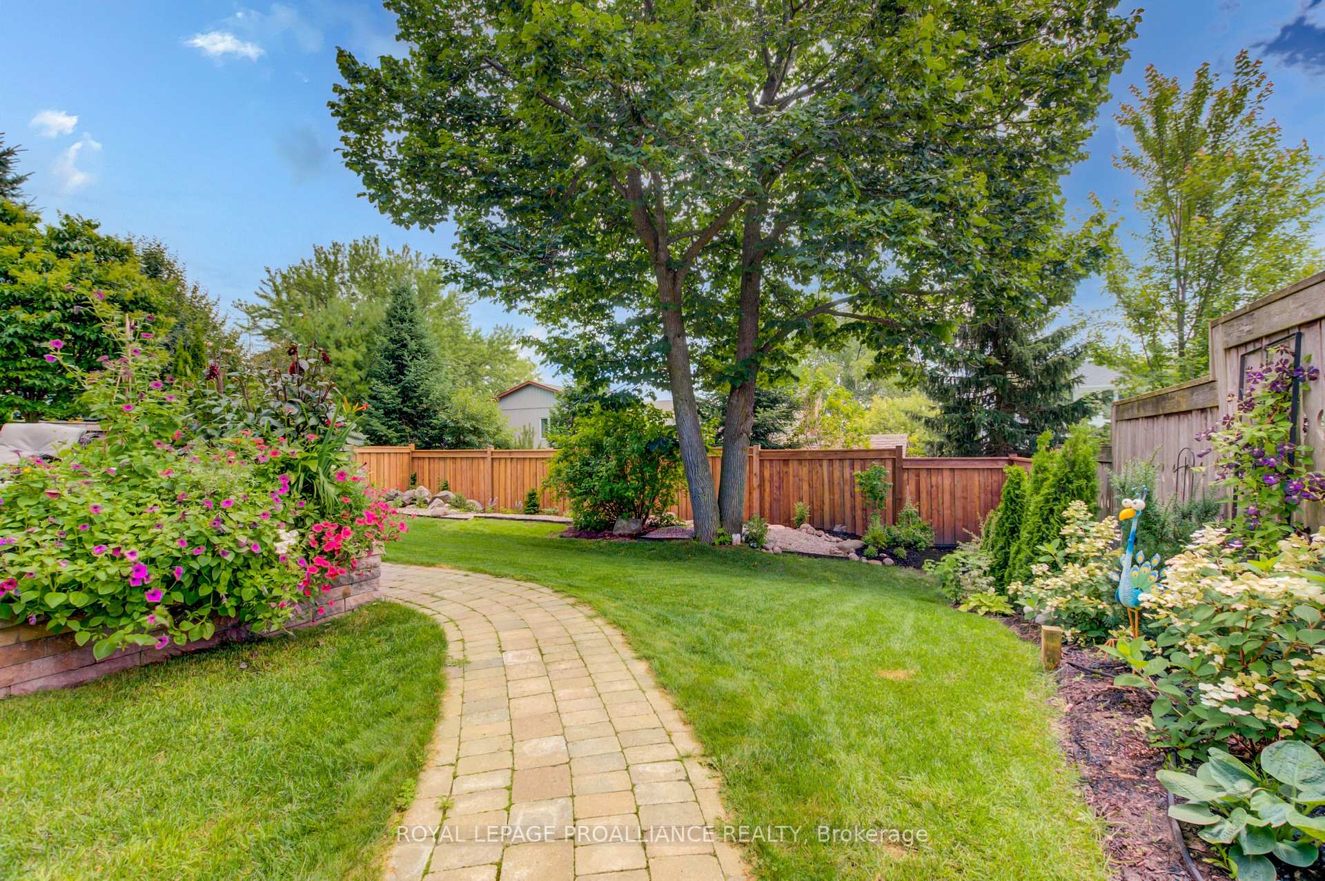 Photo 37 of 9 Castle Ridge, Brighton — HOMEH