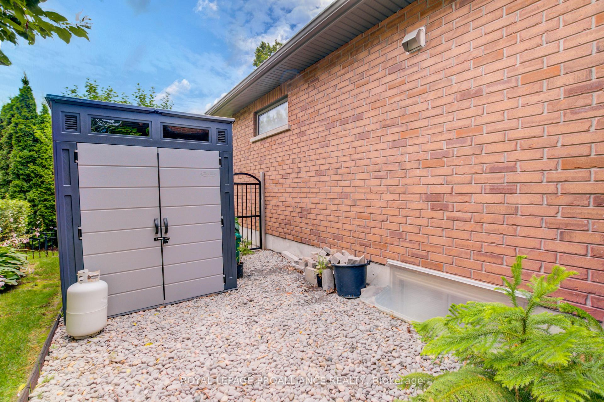 Photo 46 of 9 Castle Ridge, Brighton — HOMEH