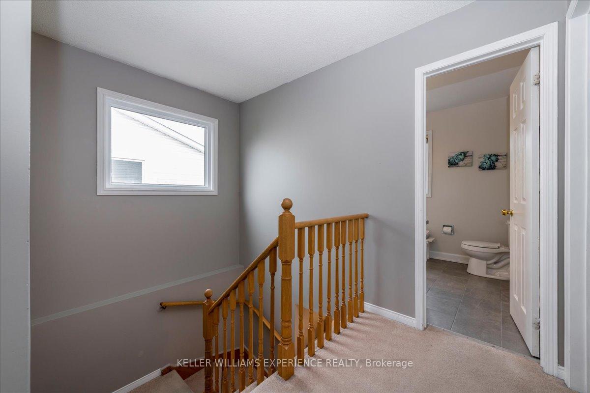Photo 7 of 472 Haines Street, New Tecumseth, Beeton — HOMEH
