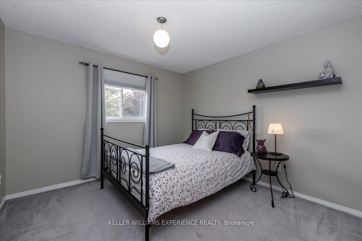 Photo 12 of 472 Haines Street, New Tecumseth, Beeton — HOMEH