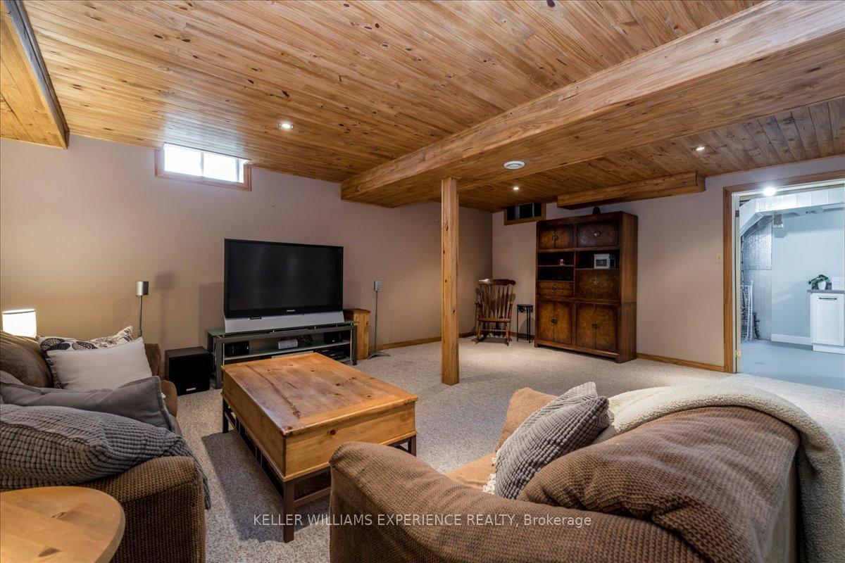 Photo 15 of 472 Haines Street, New Tecumseth, Beeton — HOMEH
