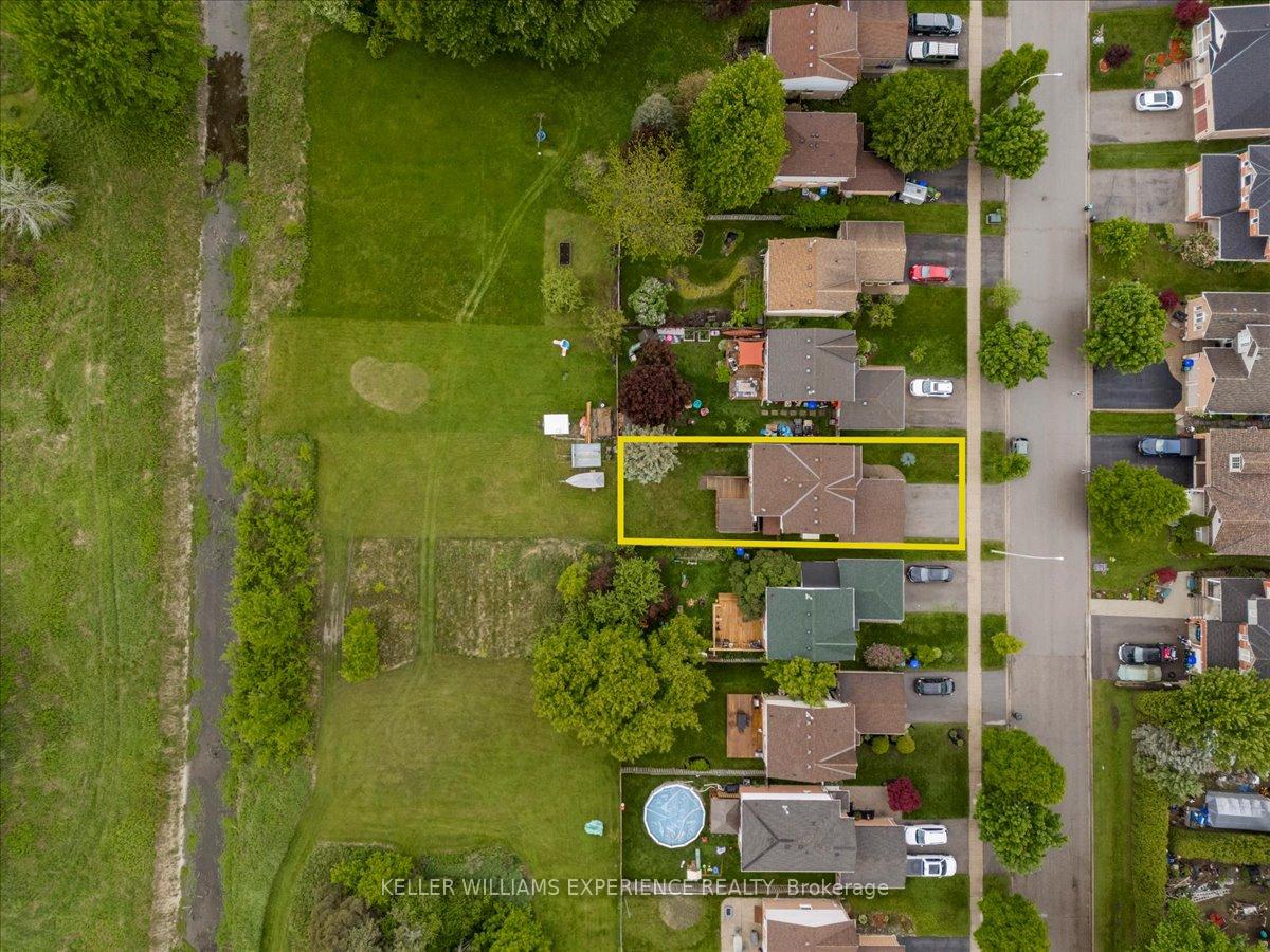 Photo 18 of 472 Haines Street, New Tecumseth, Beeton — HOMEH