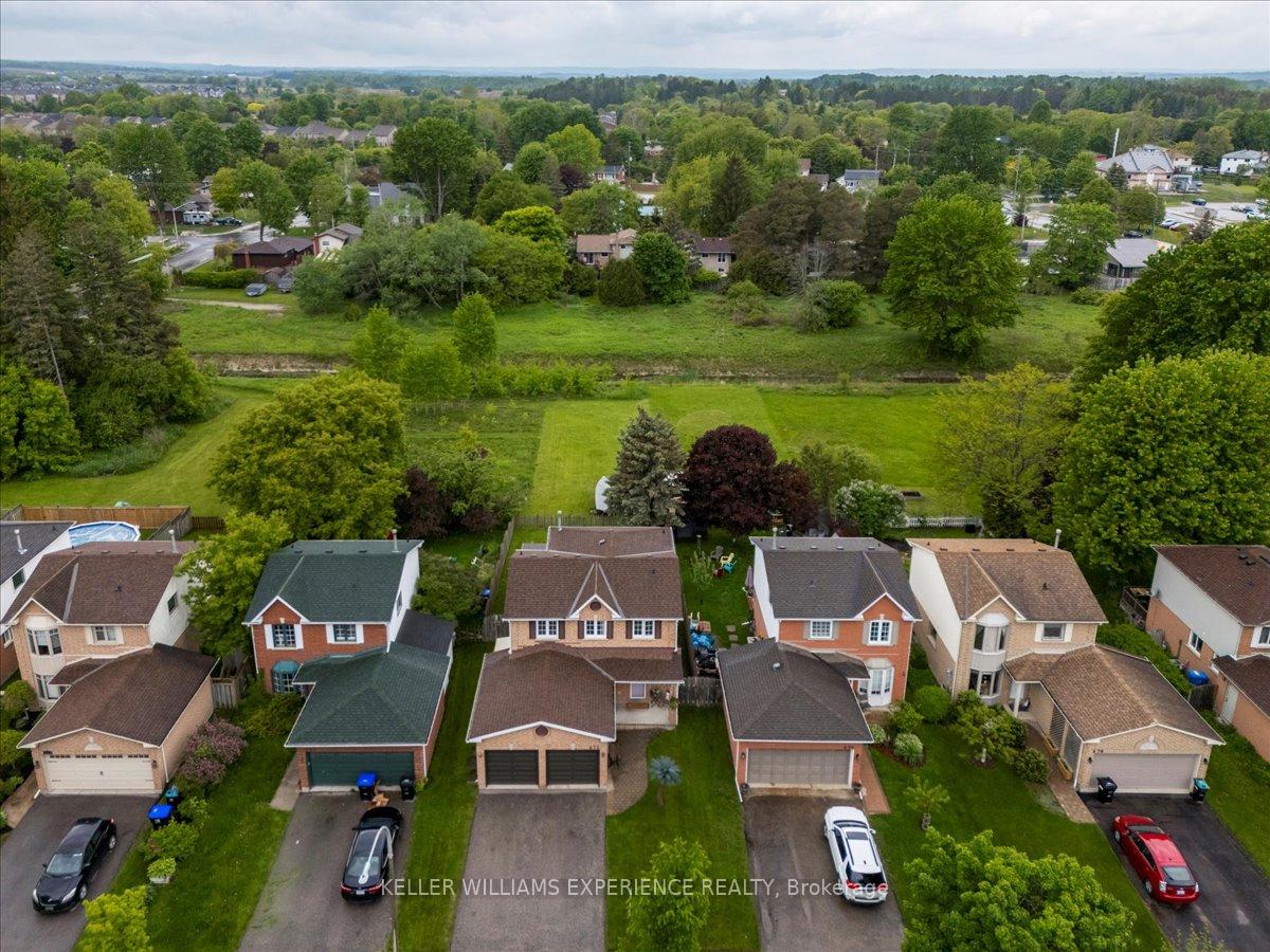 Photo 21 of 472 Haines Street, New Tecumseth, Beeton — HOMEH