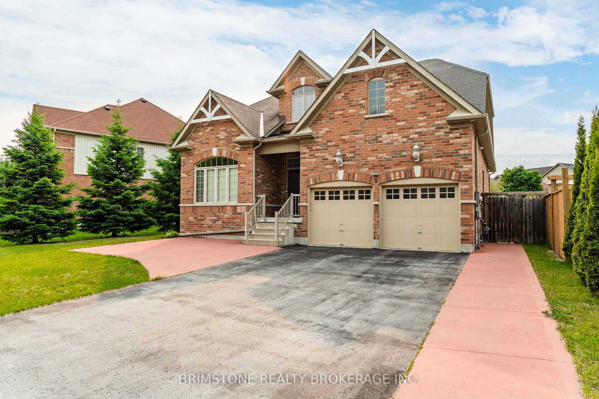 Front of 5 Nadmarc Court