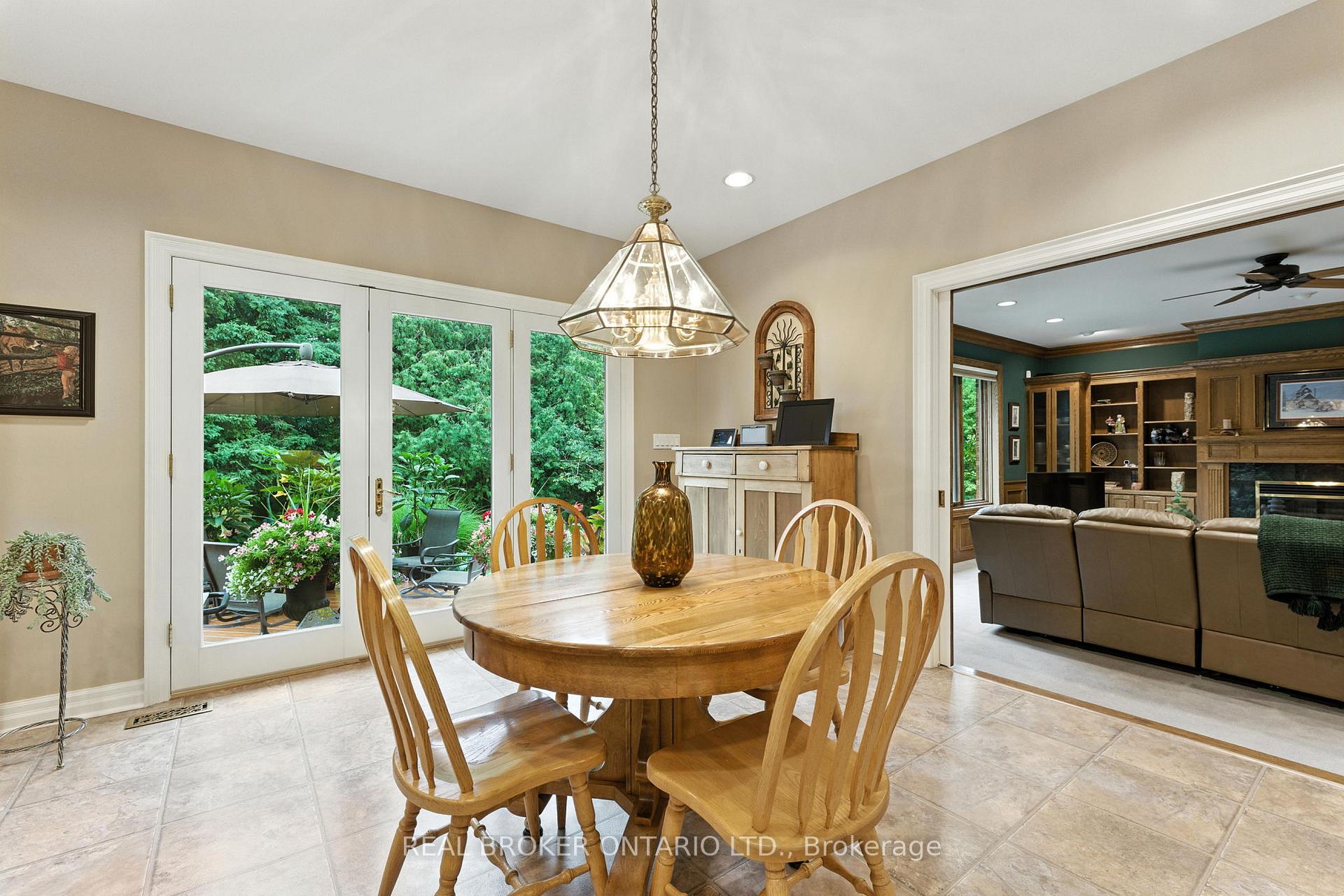 Photo 9 of 31 Cullum Drive, Hamilton, Carlisle — HOMEH
