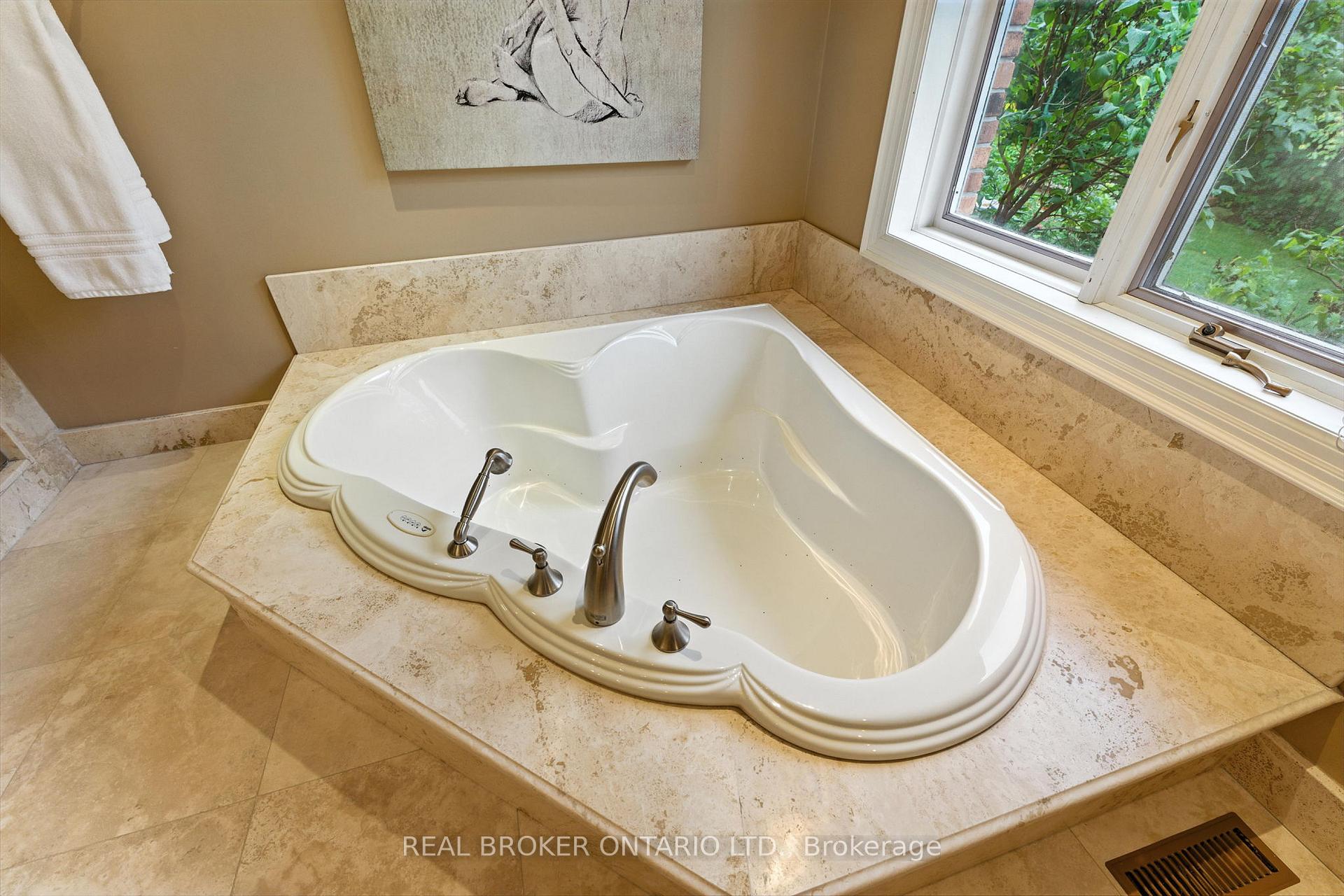 Photo 20 of 31 Cullum Drive, Hamilton, Carlisle — HOMEH