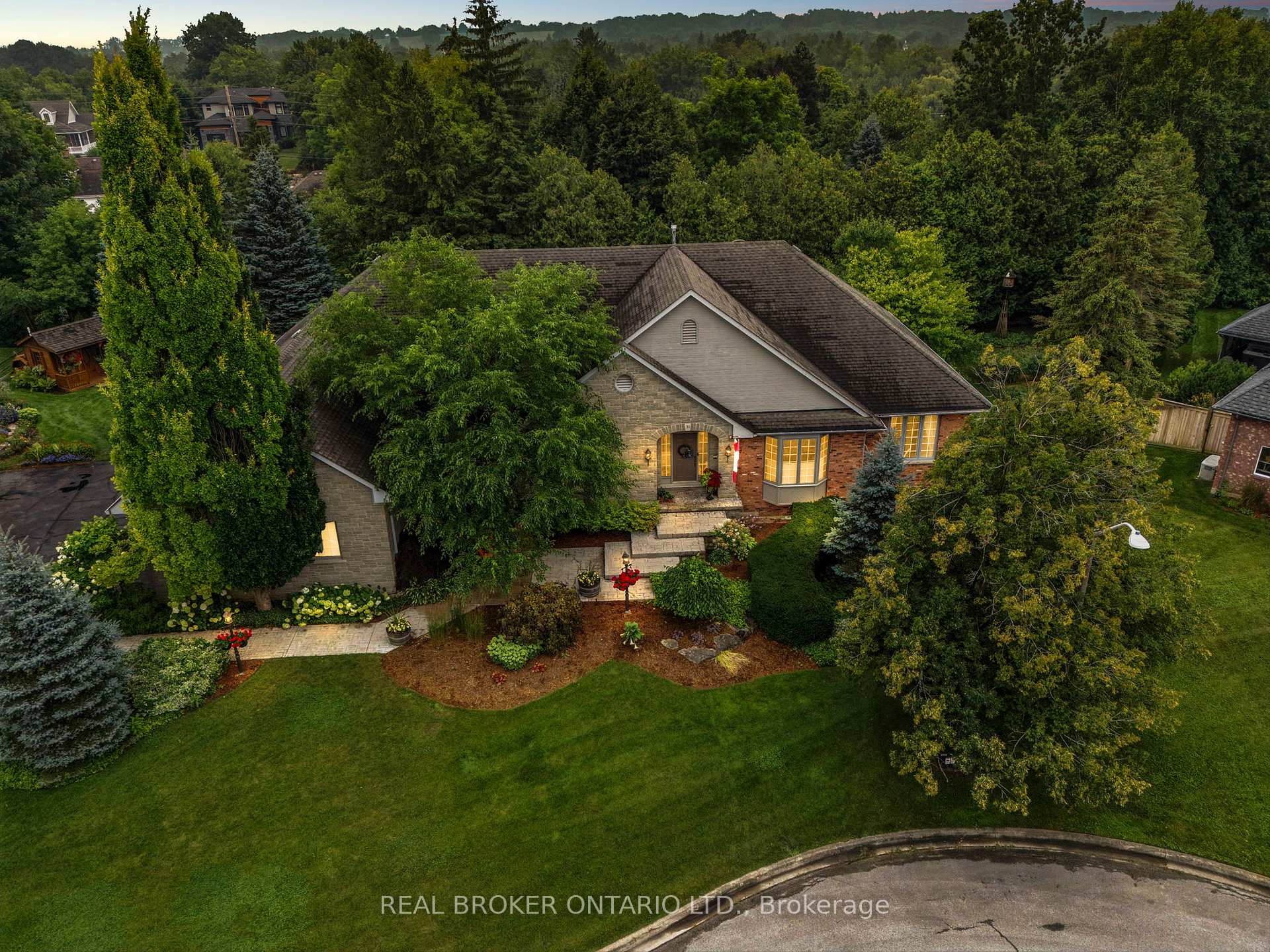 Photo 47 of 31 Cullum Drive, Hamilton, Carlisle — HOMEH
