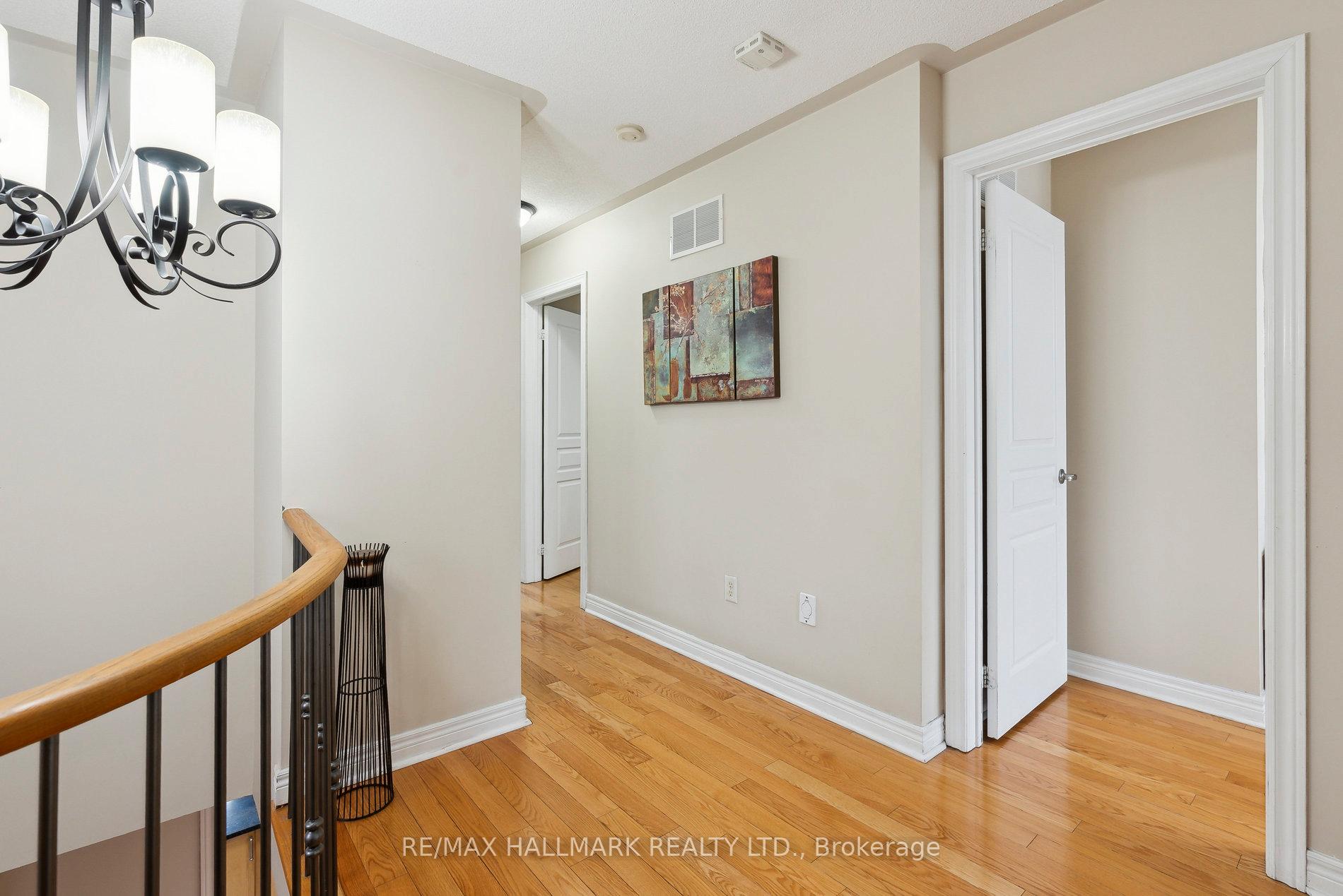 Photo 34 of 21 Amberty Street, Vaughan, Patterson — HOMEH