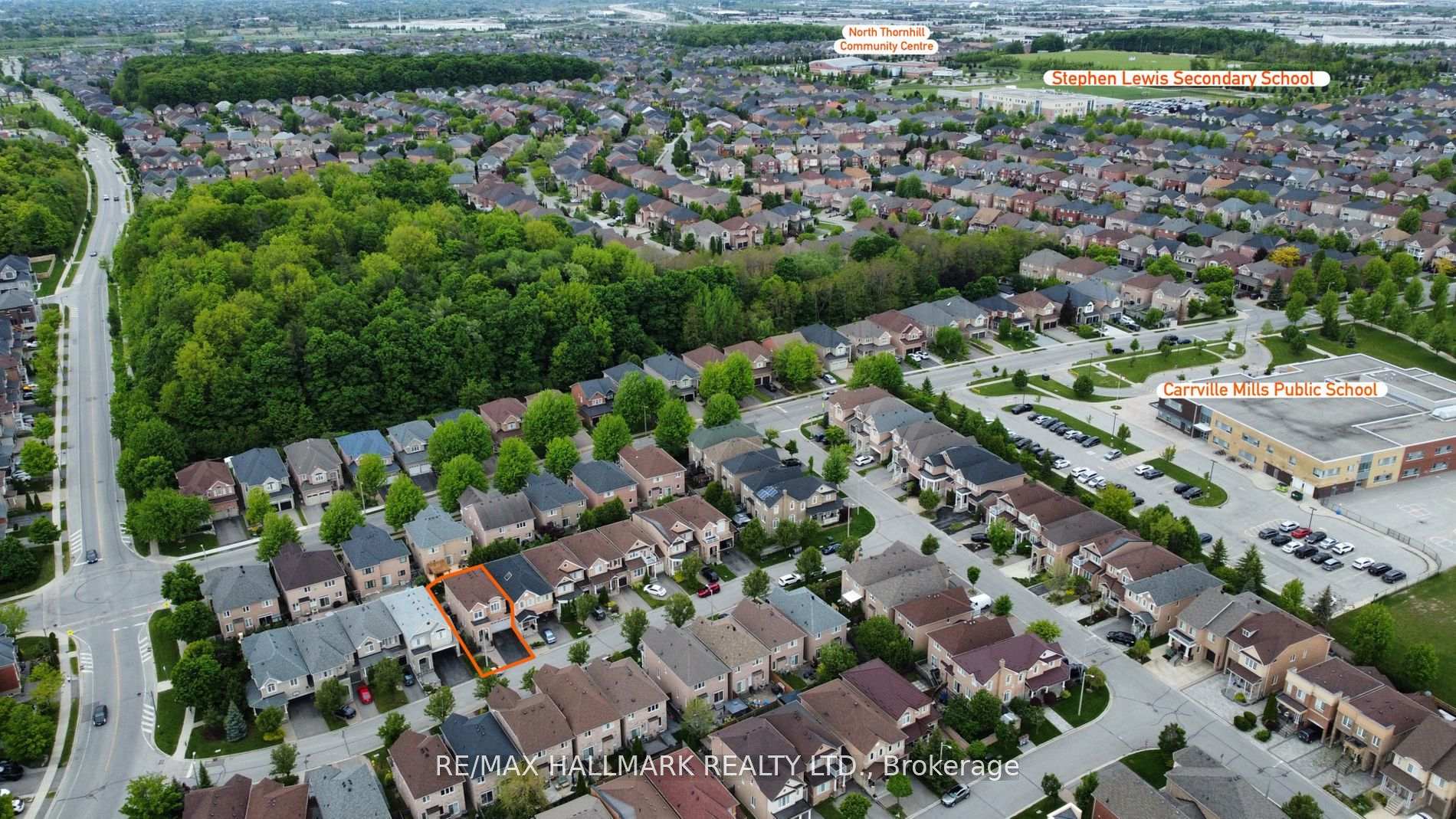 Photo 33 of 21 Amberty Street, Vaughan, Patterson — HOMEH