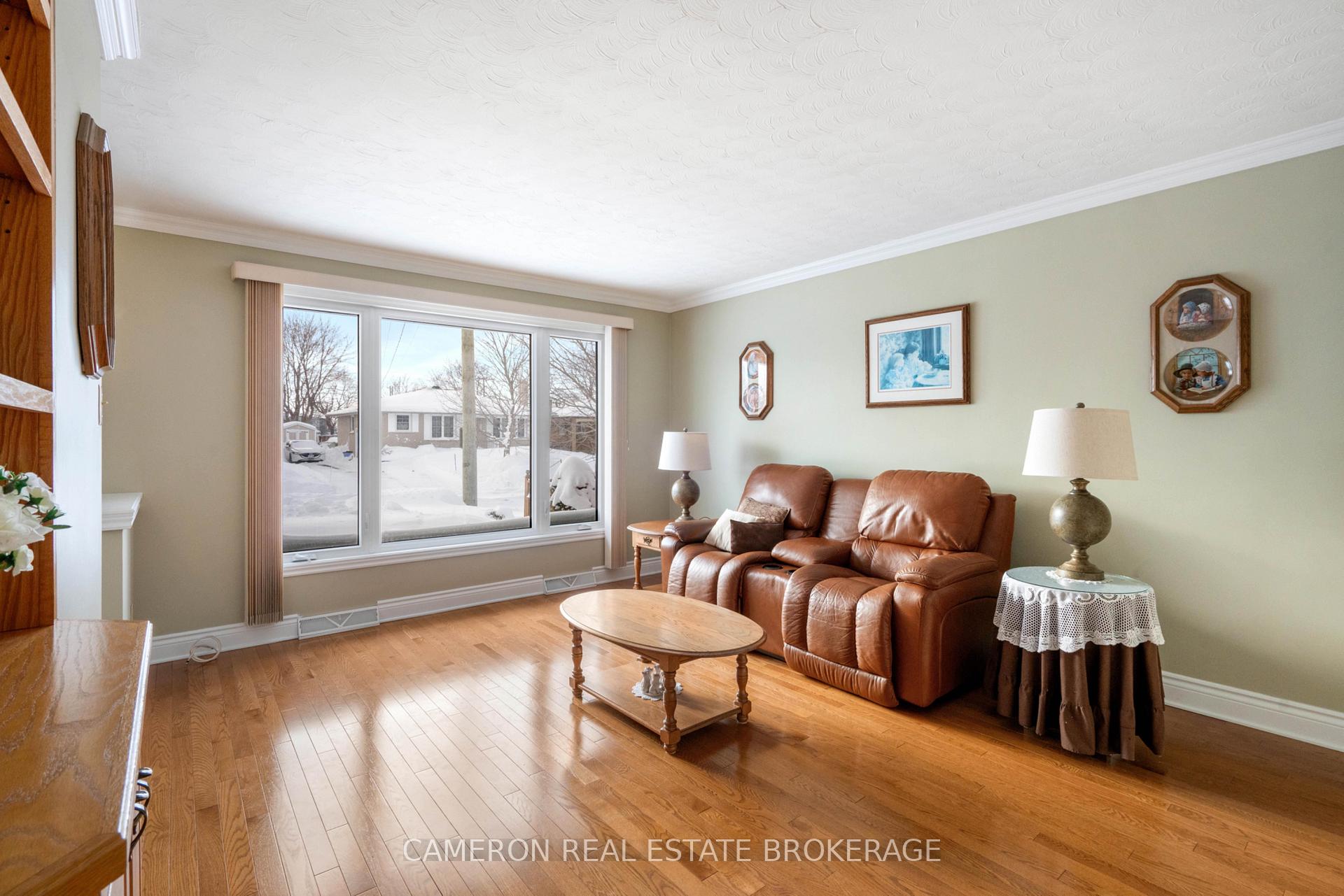 Photo 4 of 824 Guy Street, Cornwall — HOMEH