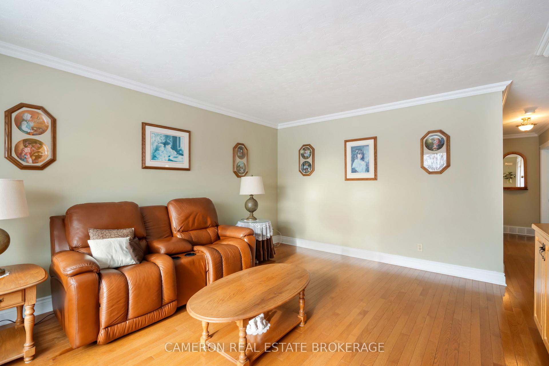 Photo 5 of 824 Guy Street, Cornwall — HOMEH