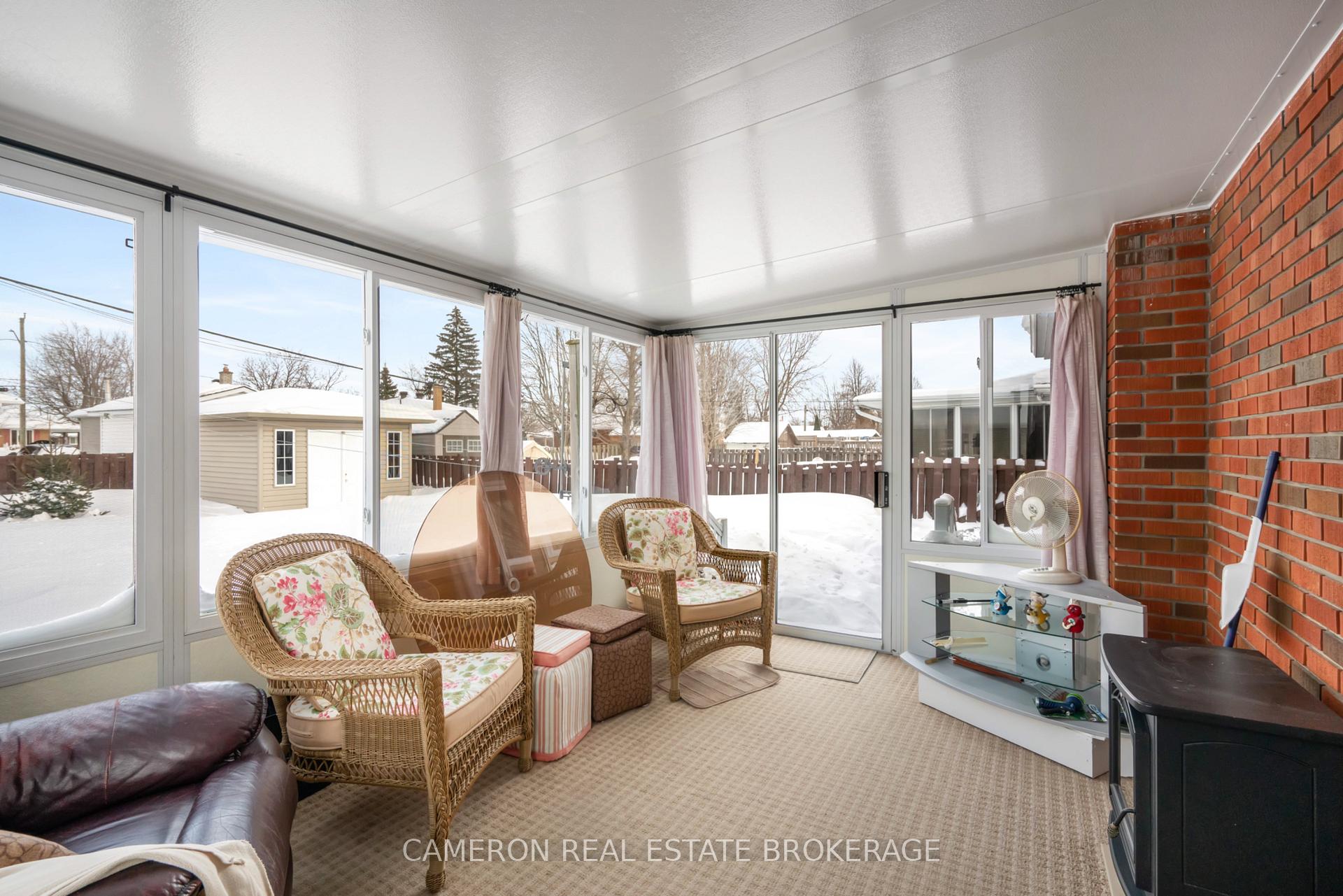 Photo 17 of 824 Guy Street, Cornwall — HOMEH