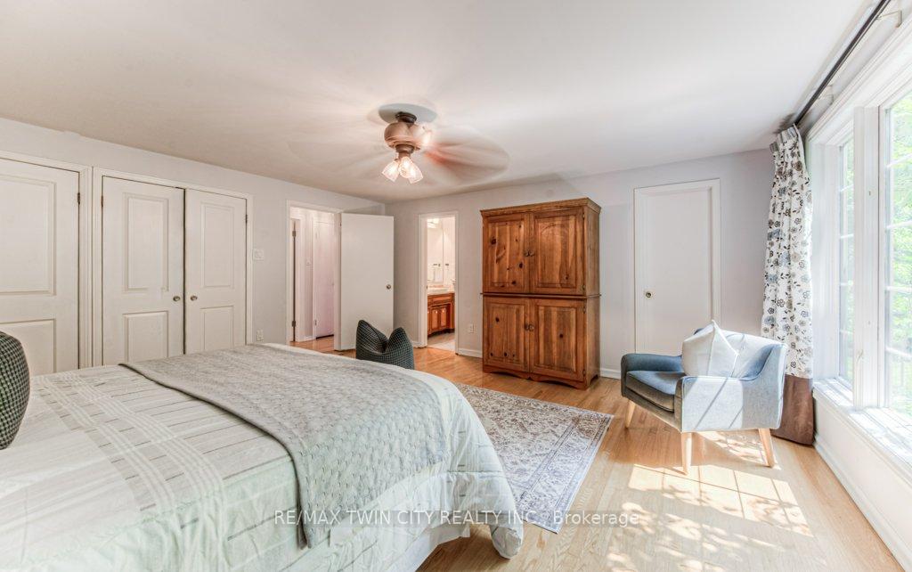 Photo 48 of 211 Ripplewood Crescent, Kitchener — HOMEH