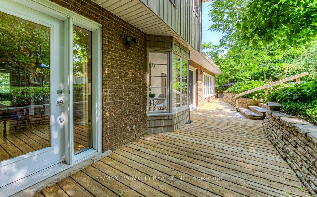 Photo 50 of 211 Ripplewood Crescent, Kitchener — HOMEH
