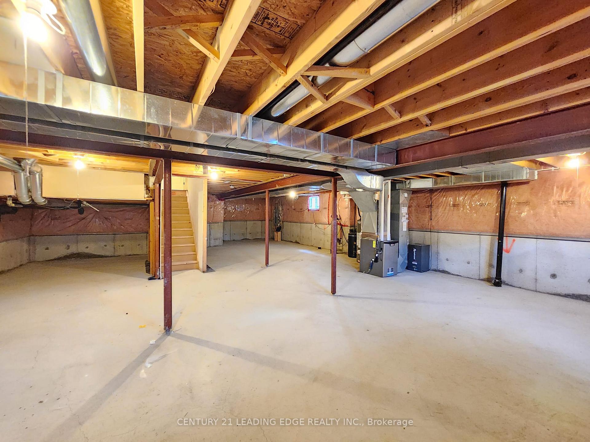 Photo 38 of 6 Castleglen Boulevard, Markham, Berczy — HOMEH