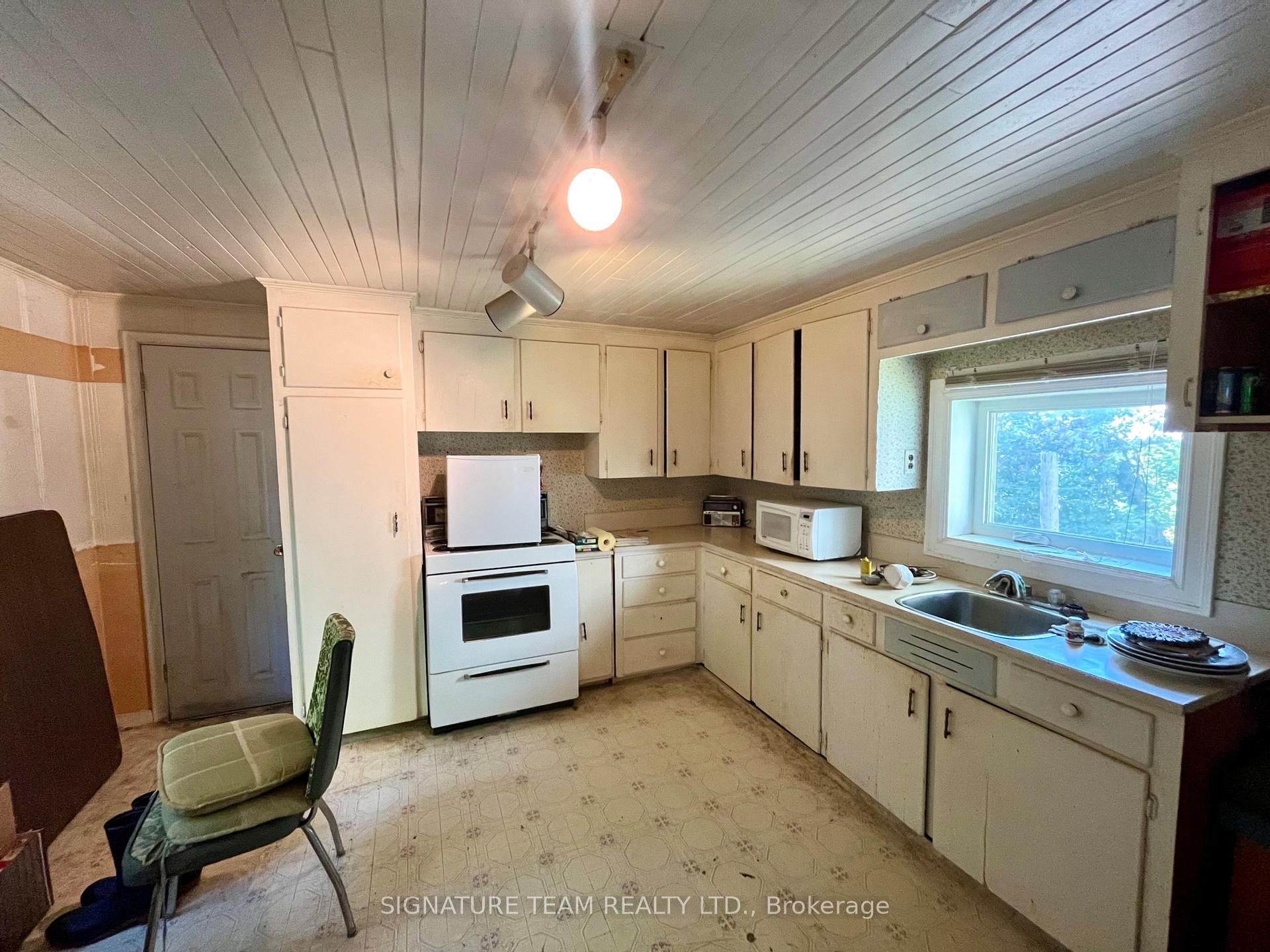 Photo 6 of 216 Jane Street, Bonnechere Valley, Eganville/Bonnechere Twp — HOMEH