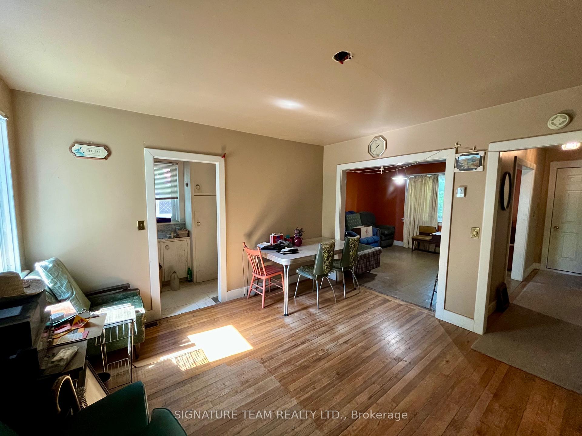 Photo 7 of 216 Jane Street, Bonnechere Valley, Eganville/Bonnechere Twp — HOMEH