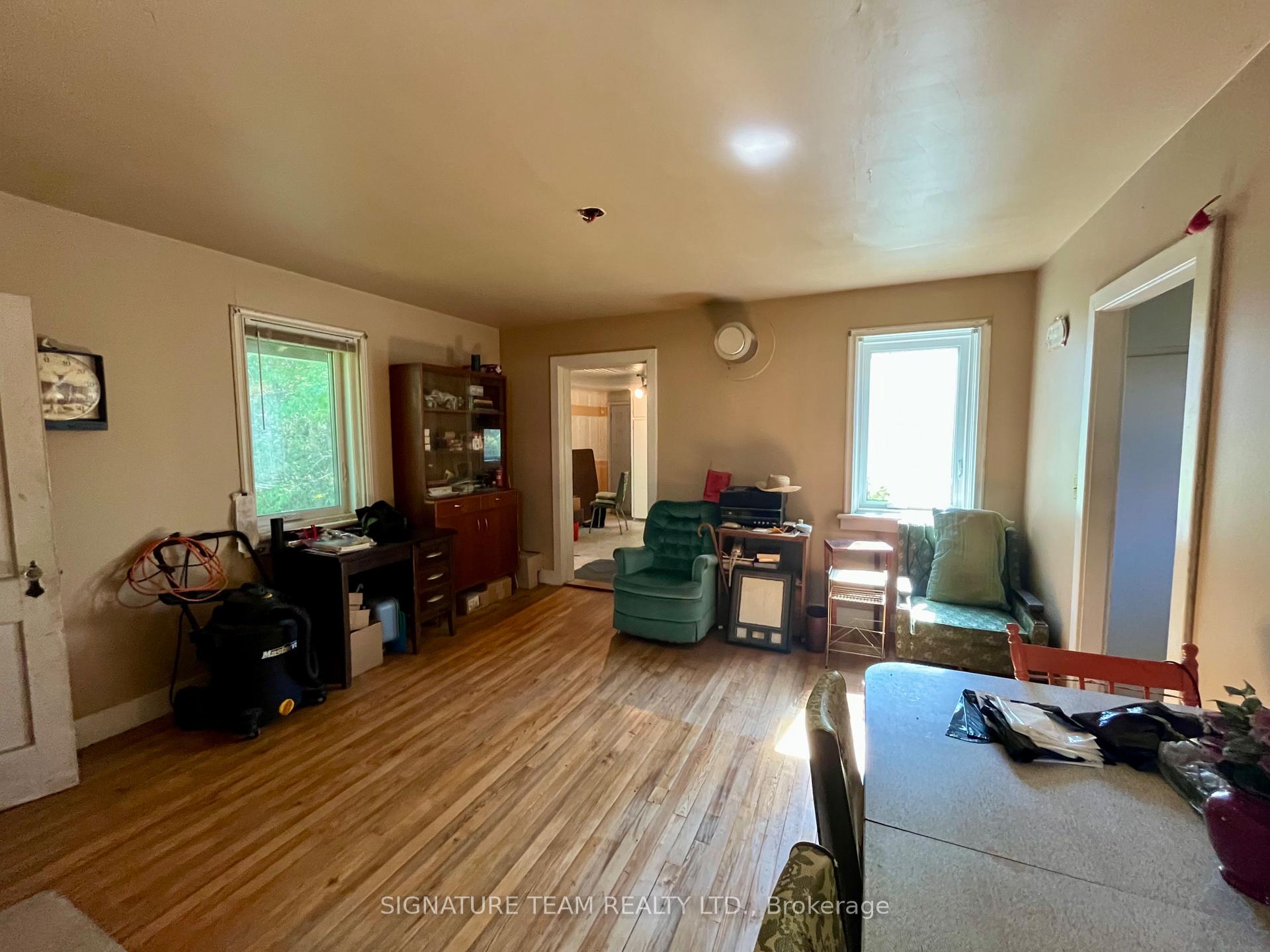 Photo 9 of 216 Jane Street, Bonnechere Valley, Eganville/Bonnechere Twp — HOMEH