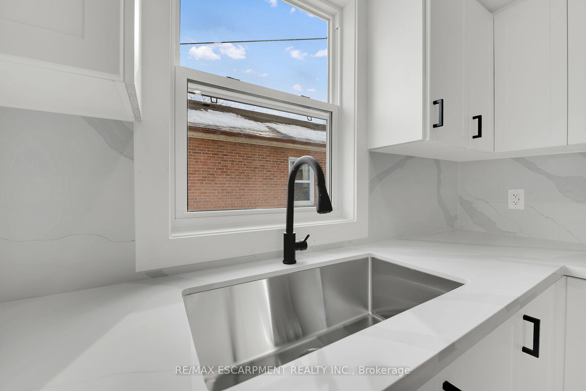 Photo 4 of 178 East 34th Street, Hamilton, Raleigh — HOMEH