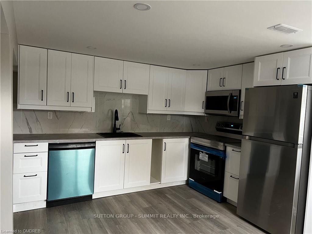 Photo 5 of Unit Basement, 7 Welbourn Drive, Hamilton, Balfour — HOMEH