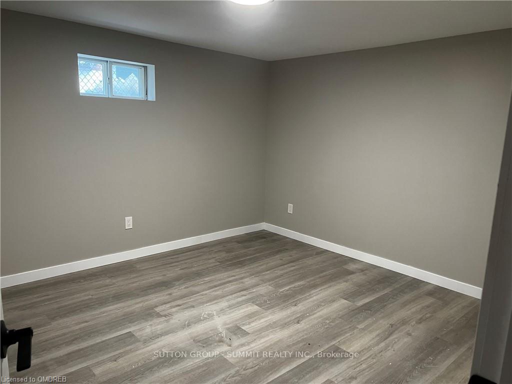 Photo 8 of Unit Basement, 7 Welbourn Drive, Hamilton, Balfour — HOMEH